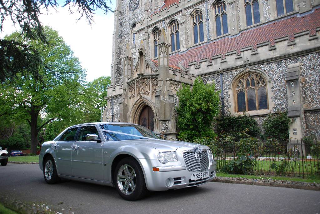 Chrysler 300c wedding car hire #5